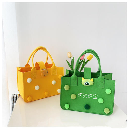 冬季限定卡通毛毡包包 商品图0
