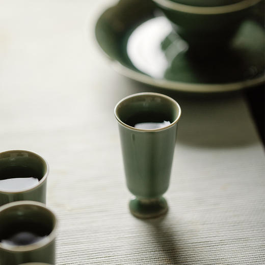 永利汇  仿古越窑高足中式复古风聚香杯梅子青家用小号品茗杯功夫茶杯陶瓷 商品图1