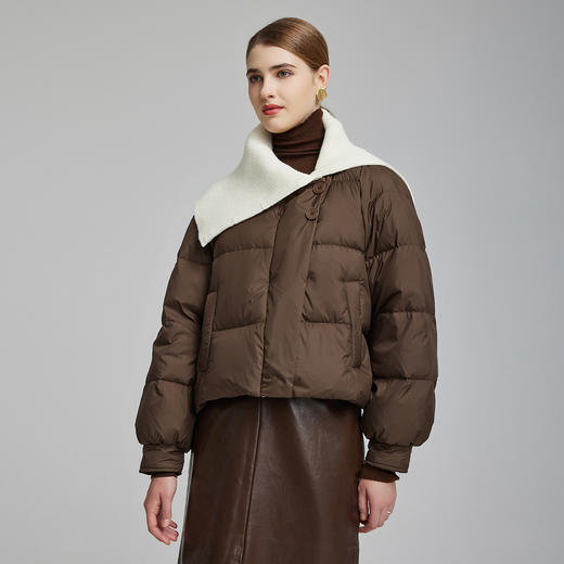 NR016斯尔丽23新款针织棒针大翻领撞色减龄宽松显高保暖白鸭绒羽绒服 商品图0