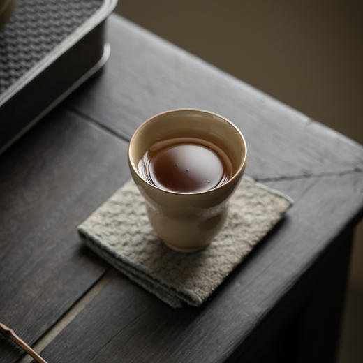 永利汇 中式纯色功夫茶杯定窑黄陶瓷茶杯茶具套装小号品茗杯越窑 商品图3