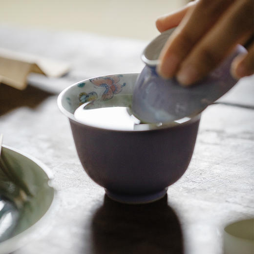 永利汇无落木槿紫原矿釉精工手绘彩蝶盖碗文人雅玩茶碗二才盖碗瓷 商品图3