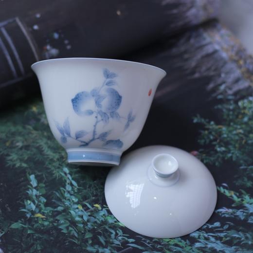 永利汇新品茶具手绘寿桃盖碗功夫茶具釉下彩青花家用白瓷单个泡茶碗中式 商品图1
