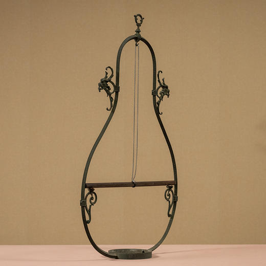 民国 铜葫芦形鹦鹉架 商品图3