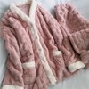 年终大促！【温暖！嘎嘎舒服】冬季新款纯色提花舒棉绒套装，睡衣家居服开衫女保暖加厚情侣装，宛如云朵般柔软的材质，温柔呵护肌肤 商品缩略图1