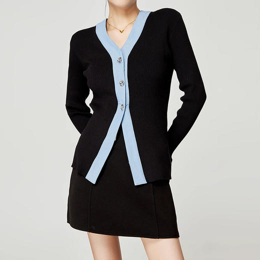 裁缝学苑AS144 V领撞色女装新款毛衣针织衫纸样开衫打版裁剪样板 商品图3