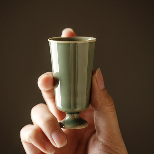永利汇  仿古越窑高足中式复古风聚香杯梅子青家用小号品茗杯功夫茶杯陶瓷 商品图0