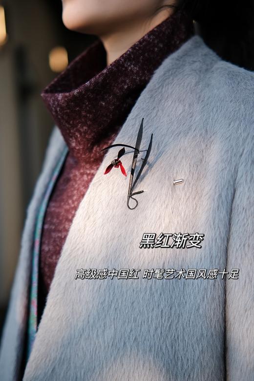 花痴特别定制私享「兰花胸针」中国传统非遗手工渐变缠花兰花胸针 可自行DIY兰叶造型 高雅灵动中式雅韵  助力花粉秋冬新中式穿搭！（少量现货） 商品图8