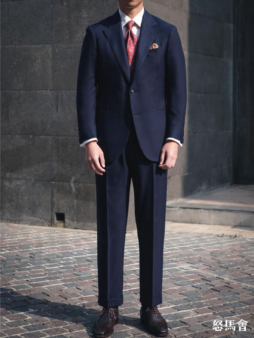 杰尼亚 Cloth Ermenegildo Zegna Traveller Four Seasons 藏青色暗人字纹全麻衬套装 商品图0