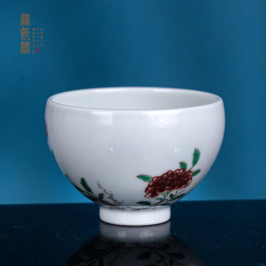 五彩花卉罗汉杯 商品图0