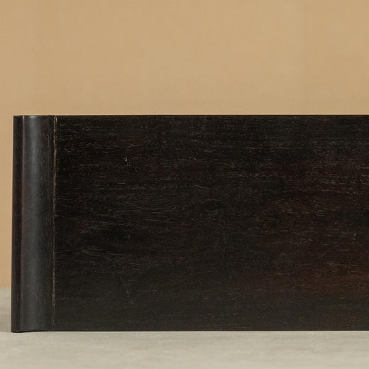 二十世纪 紫檀一块玉透雕如意云纹翘头案中案摆件 商品图2