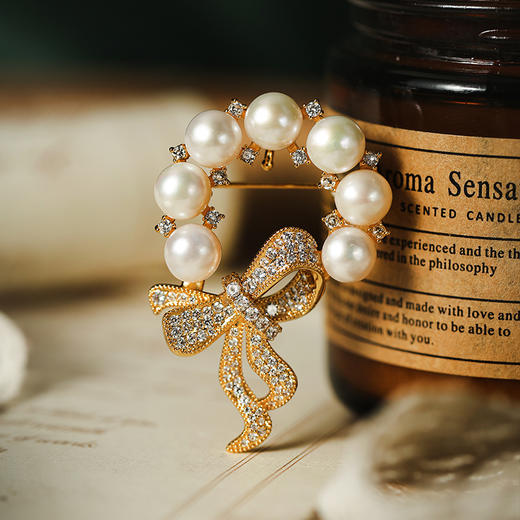 热卖！Manreya玛芮雅珍珠胸针合集丨秋冬穿搭必备，蝴蝶胸针、山茶花、幸运草等热门元素 商品图1