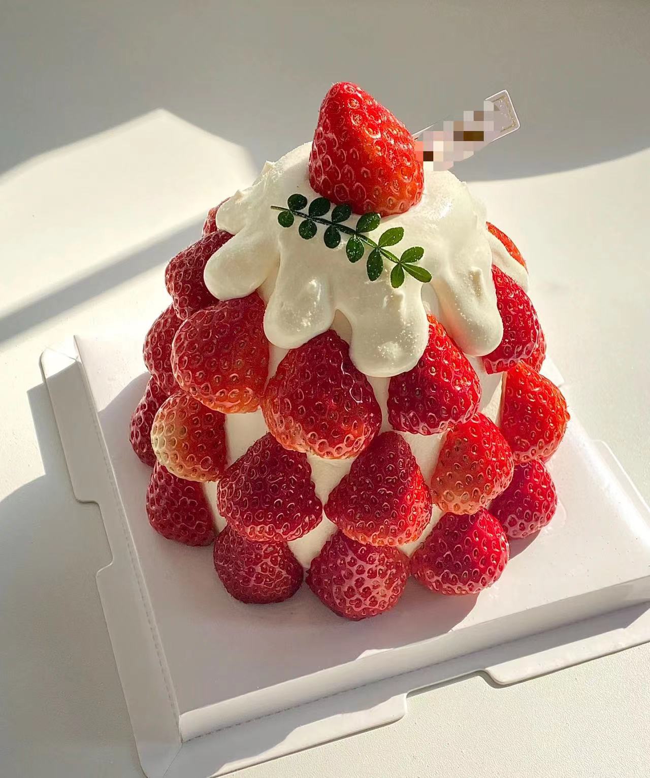 黑巢-草莓小清新奶油蛋糕生日蛋糕