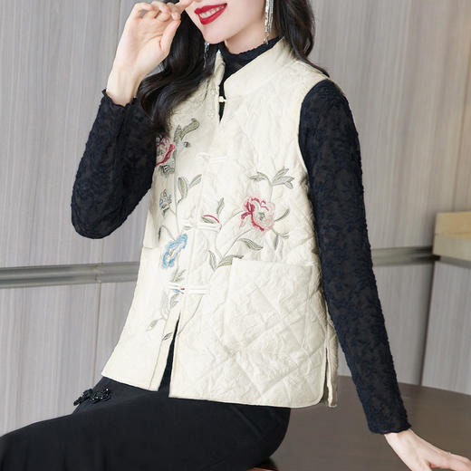 中国风绣花盘扣，背心保暖棉马夹AHM-yshy2235 商品图0