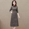 QYMXY-23B3826-Y 中年女装连衣裙秋冬季新款格纹厚款中长裙气质优雅A字裙 商品缩略图0
