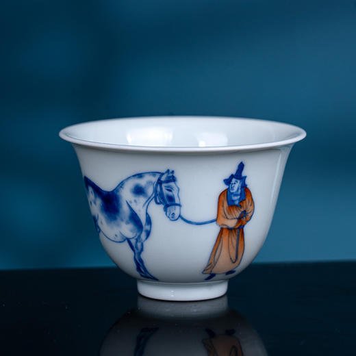 青花斗彩天马图杯 商品图1