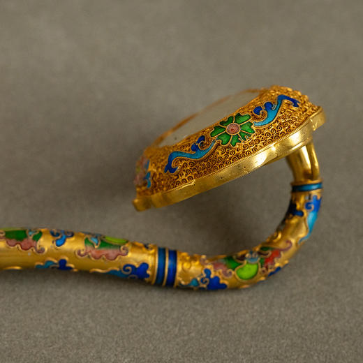 清 银鎏金累丝烧蓝嵌玉如意 商品图1