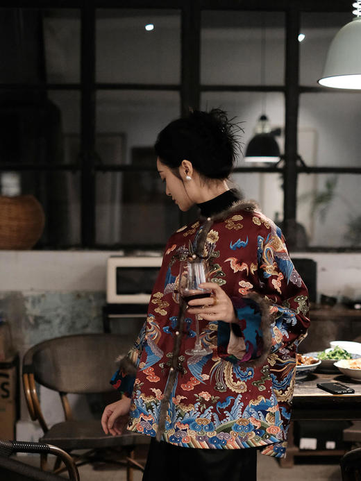 盛唐牡丹| 高货-手推绣宫廷八凤水貂毛棉服 [特价品] 商品图4