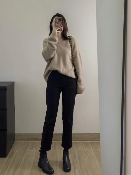 老米群专享秒杀！无退换🎈🎈🎈5分钟内支付有效。 墙裂安利系列《德绒加厚加绒牛仔烟管裤》巨显瘦！！媲美专柜品质~~2色入  K231116A  虢 商品图7