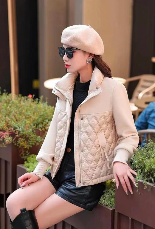 D6079      气质毛呢拼接立领假两件短款羽绒服外套（特价不退换） 商品图1