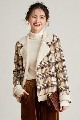 LOUIS YAO/白鹿语 拼接仿羊羔毛毛呢外套 15327