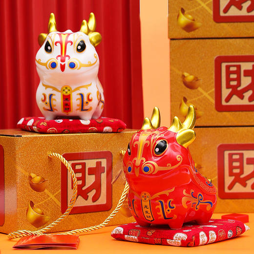 【蛇年发财❗️存钱罐】蛇年摆件 新年会陶瓷储蓄 存钱罐 茶叶对罐 商务生日伴手礼品 贺岁国潮摆件装饰新年礼盒年货礼盒 商品图0