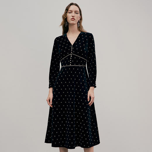 EITIE爱特爱春季新款气质大方连衣裙礼服7377001 商品图2