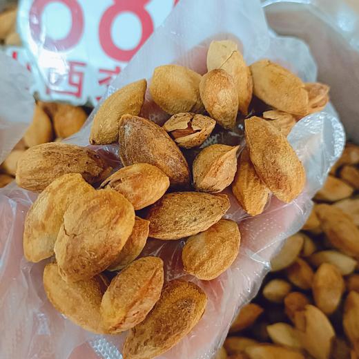 新疆巴旦木 香香脆脆 低热量 闲嘴小零食 2斤装 商品图1