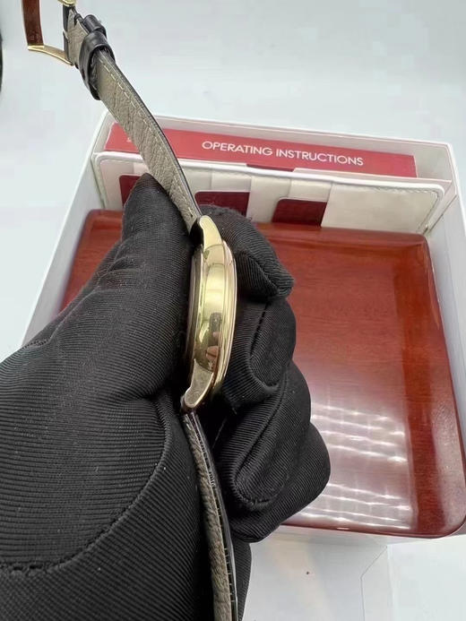 欧米茄18Ｋ电镀黄金蝶飞424.53.40.20.52.001！ 型号整表。极品状态40大直径。钻石刻度。2500机芯。走时好 商品图2