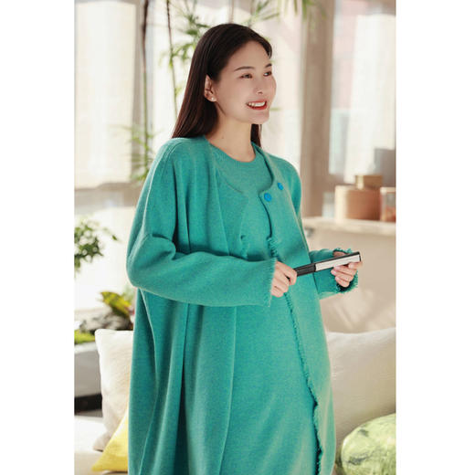 【线上专属】羊绒开衫（22815020-蒂芙尼蓝） 商品图3