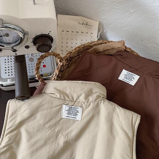 双12抢先购！【酷感十足！抗寒无忧】冬季儿童加棉马甲拉链衫，小男童个性百搭棉服 加厚外套刺绣背心 多功能搭配,轻便舒适穿着 商品图4