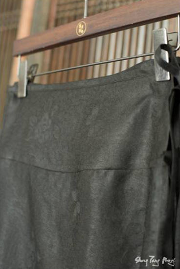 盛唐牡丹 |限量款| 香云纱蝴蝶碎花纹裹裙 商品图1