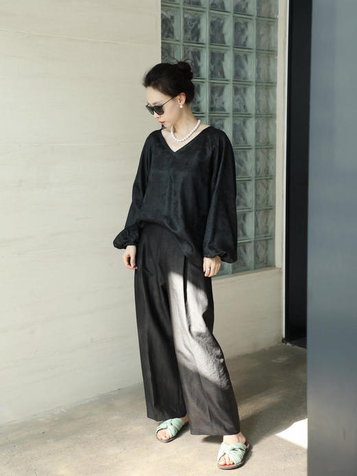 盛唐牡丹 |市隐系列龟纹香云纱褶皱女裤阔腿裤 商品图1