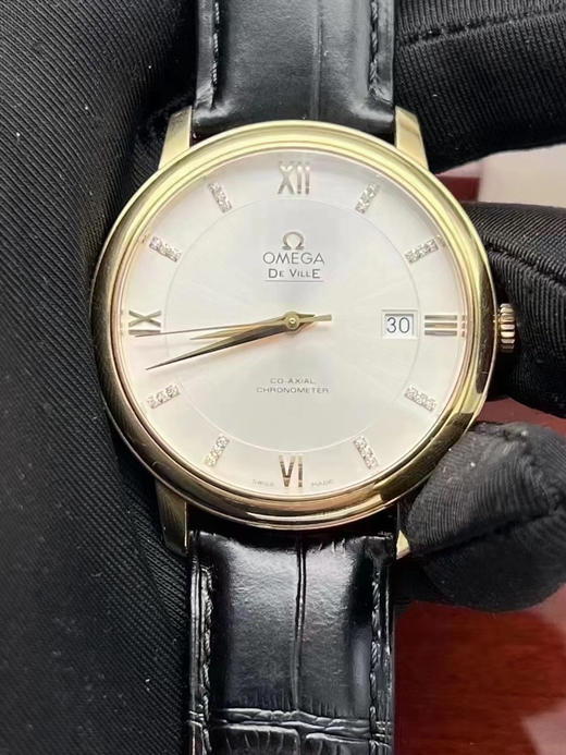 欧米茄18Ｋ电镀黄金蝶飞424.53.40.20.52.001！ 型号整表。极品状态40大直径。钻石刻度。2500机芯。走时好 商品图0