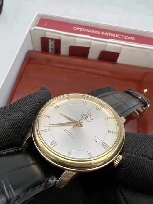 欧米茄18Ｋ电镀黄金蝶飞424.53.40.20.52.001！ 型号整表。极品状态40大直径。钻石刻度。2500机芯。走时好 商品图1