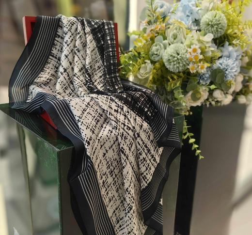 优品堂【织锦方巾】70✕70方巾 商品图2