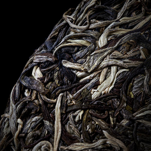 【班章王茶王】真正老客追求的奢侈宝物全球仅此一棵 成就天生贵族滋味，论霸气、回甘能打败本品的只有陈化后的自己全球仅45饼 商品图4