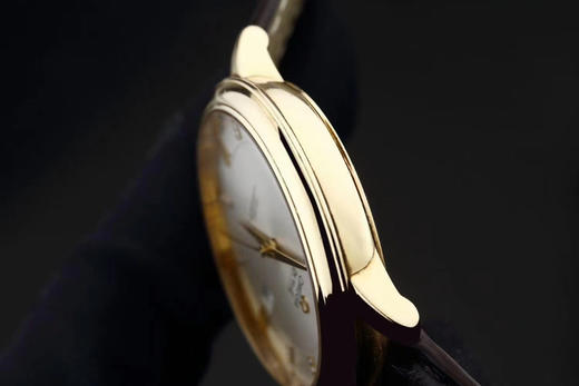 欧米茄18Ｋ电镀黄金蝶飞424.53.40.20.52.001！ 型号整表。极品状态40大直径。钻石刻度。2500机芯。走时好 商品图10