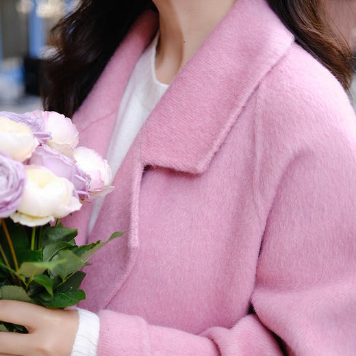 原价1299 秒杀520 ！！【现货】一姐“松弛新貌”高支桑蚕丝羊毛双面呢中长款大衣 商品图3