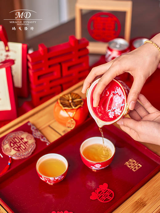 【玛戈隆特】盛世牡丹百年好合陪嫁结婚礼物1壶2杯便携式旅行家用茶具 商品图0
