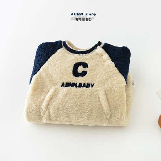 双12抢先购！【冬日必备！ 魔法般温暖】婴儿连体衣冬季冬装毛毛衣棉服，男女宝宝加绒儿童外出抱衣加厚爬服，加绒面料，穿上更暖和；巧妙设计，轻松穿脱 商品图3