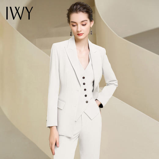 IWY/白色西装套装女秋冬季时尚职业装西服正装套裙美容院工作服三件套233033CP1+C6 商品图4