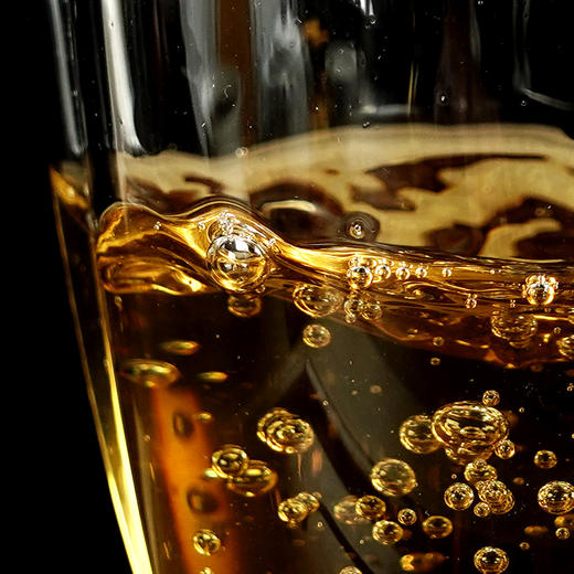 【班章王茶王】真正老客追求的奢侈宝物全球仅此一棵 成就天生贵族滋味，论霸气、回甘能打败本品的只有陈化后的自己全球仅45饼 商品图7