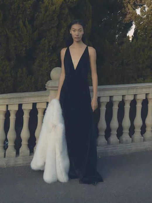 VC｜HD23007 Gelina velvet gown [ 黑丝绒露背连衣裙 ]【HOLIDAY】 商品图4