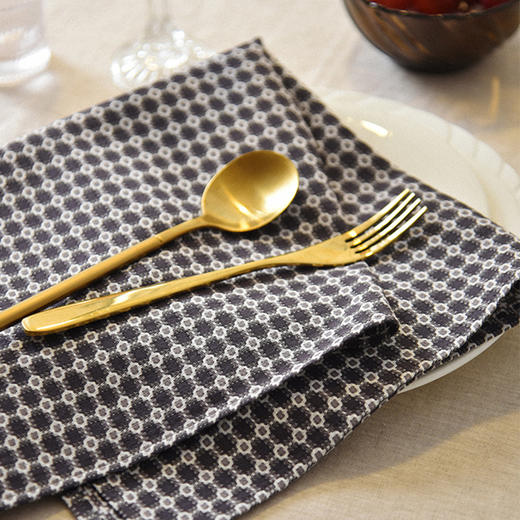 北欧简约格纹餐巾全棉高档田园风擦杯布餐巾 商品图3