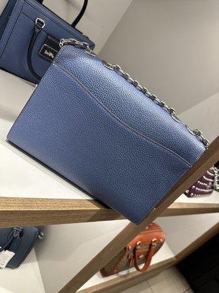 COACH奥莱店最新款lane 链条包超级推荐，配色超温柔，尺寸约26*18*10cm！美国代购，无中文标签，介意慎拍! Q 商品图4