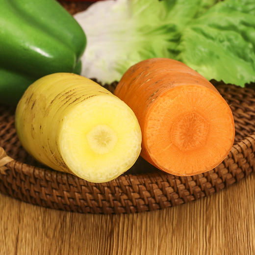 【红黄混发】新疆双色胡萝卜 4.5-5斤彩箱装 商品图5