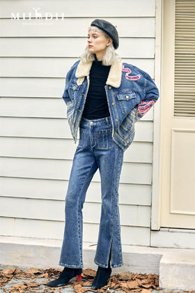 你是我的克莱因蓝，是我的莫奈粉，是我心中的浪漫色彩、是我的高级色调