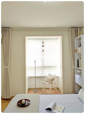 奶油风卧室，这房间真的待不腻