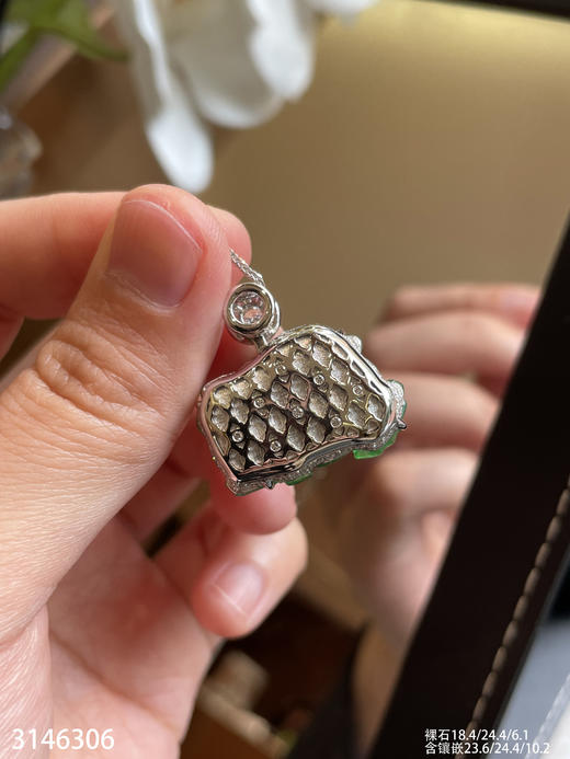 冰艳绿唐马吊坠【3146306】具体价格微信咨询 商品图8