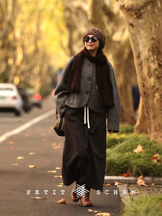 PETIT SCHAN小闪 CLO#370 Mung Bean Boiled Milk 绿豆煮奶 新疆长绒棉松紧腰刺绣加绒长半裙 商品图9